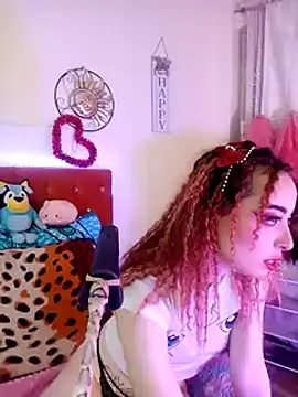 Snapshot of Yennastone chatting on 01-12-25, 02:45 Yennastone online show from 01-12-25, 02:45