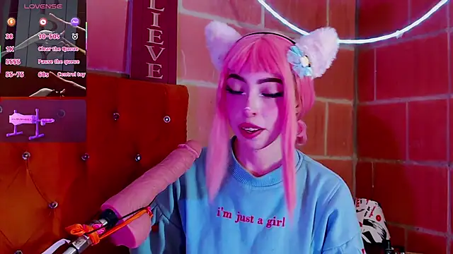 Snapshot of Yennastone chatting on 10-22-25, 04:46 Yennastone online show from 10-22-25, 04:46