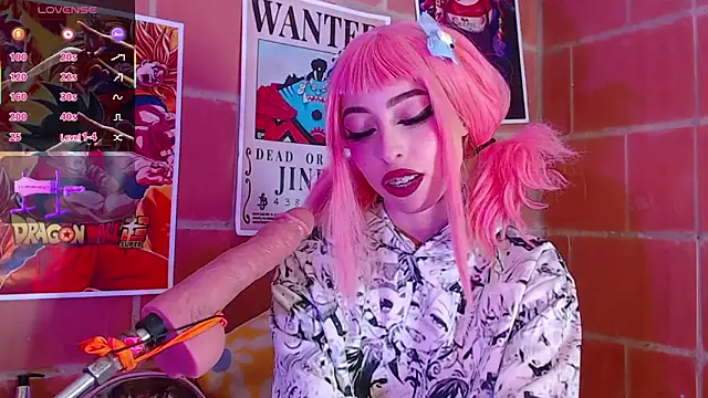 Snapshot of Yennastone chatting on 11-14-25, 05:39 Yennastone online show from 11-14-25, 05:39