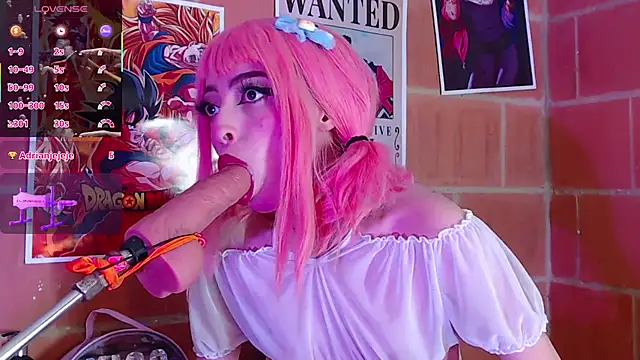 Snapshot of Yennastone chatting on 11-15-25, 05:49 Yennastone online show from 11-15-25, 05:49