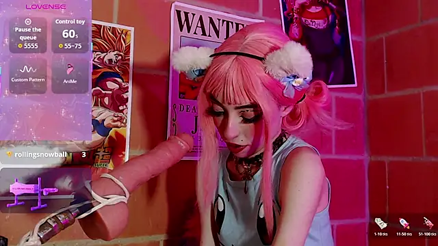 Snapshot of Yennastone chatting on 02-13-26, 06:53 Yennastone online show from 02-13-26, 06:53