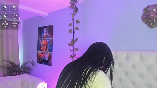 Snapshot of ZoeHarris chatting on 09-17-25, 11:56 ZoeHarris online show from 09-17-25, 11:56