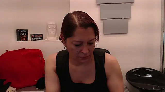 Snapshot of eva_twiss chatting on 05-05-26, 12:46 eva twiss online show from 05-05-26, 12:46