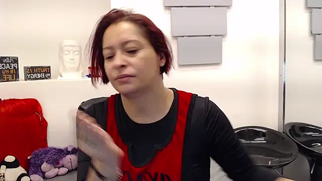 Snapshot of eva_twiss chatting on 05-27-26, 12:13 eva twiss online show from 05-27-26, 12:13