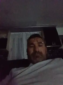 Snapshot of kariilalit chatting on 06-14-26, 10:01 kariilalit online show from 06-14-26, 10:01
