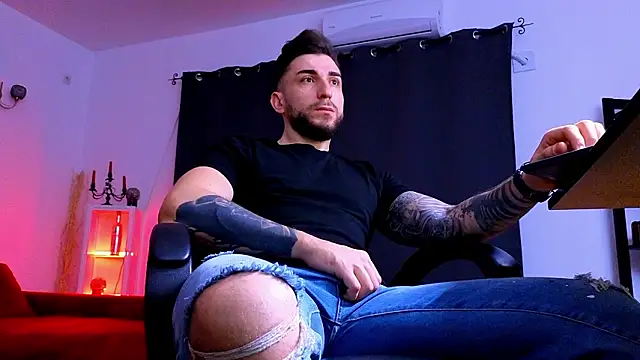 MightyAaron66 online show from 02-05-26, 03:55