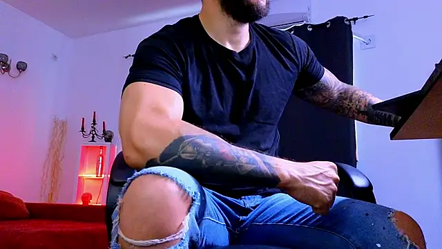 MightyAaron66 online show from 06-28-26, 03:23