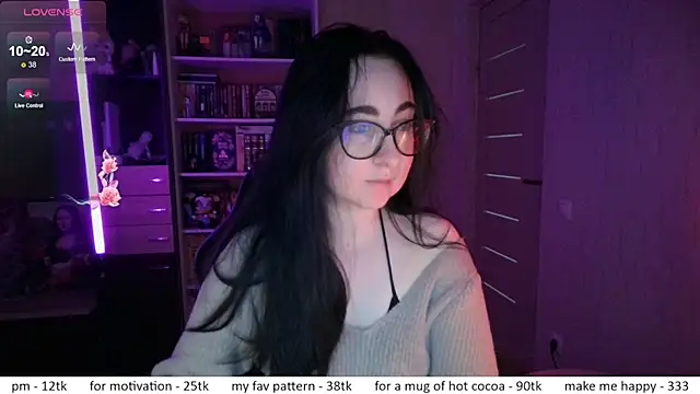 Snapshot of el_sweety chatting on 05-28-26, 10:45 el sweety online show from 05-28-26, 10:45