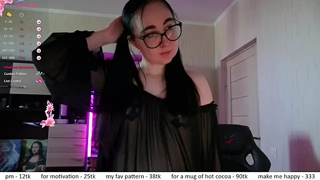 Snapshot of el_sweety chatting on 06-30-26, 10:27 el sweety online show from 06-30-26, 10:27