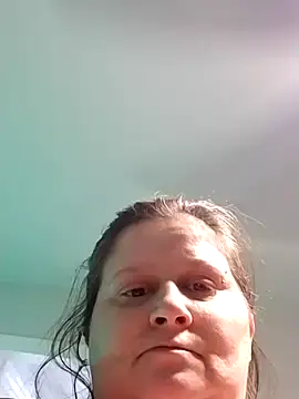 staceysmomfow online show from 01-20-25, 01:39