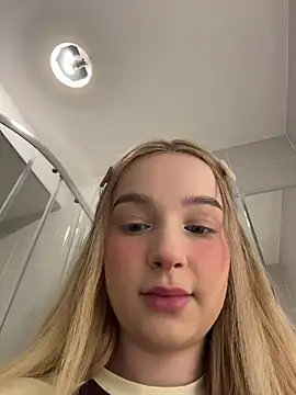 Baby Tiny online show from 05-11-26, 11:38