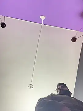 Lyon vach online show from 01-15-26, 02:16