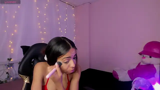 Snapshot of Abigail_Wilson_ chatting on 02-06-25, 08:13 Abigail Wilson online show from 02-06-25, 08:13