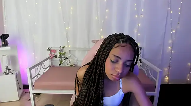 Snapshot of Abigail_Wilson_ chatting on 02-15-25, 12:15 Abigail Wilson online show from 02-15-25, 12:15