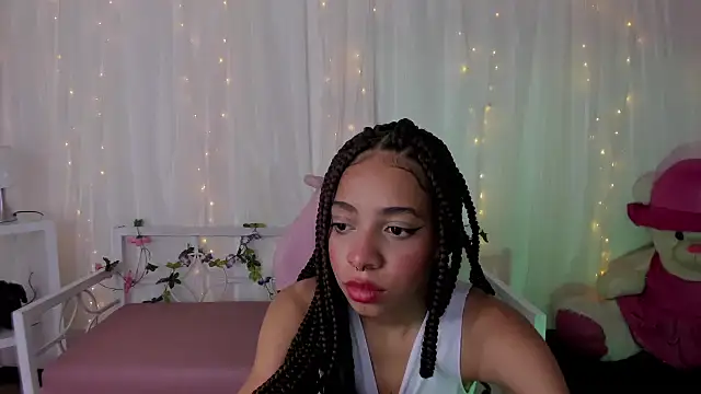 Snapshot of Abigail_Wilson_ chatting on 02-18-25, 11:52 Abigail Wilson online show from 02-18-25, 11:52