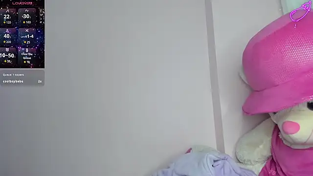 Snapshot of Abigail_Wilson_ chatting on 02-22-25, 10:42 Abigail Wilson online show from 02-22-25, 10:42