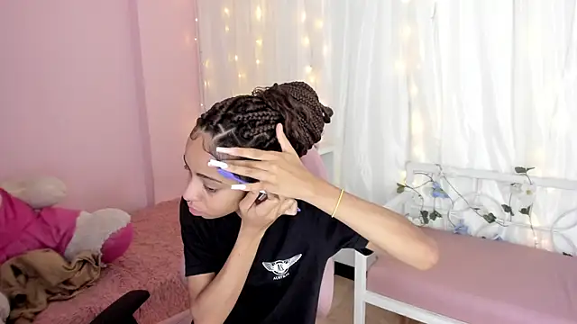 Snapshot of Abigail_Wilson_ chatting on 03-15-25, 08:32 Abigail Wilson online show from 03-15-25, 08:32