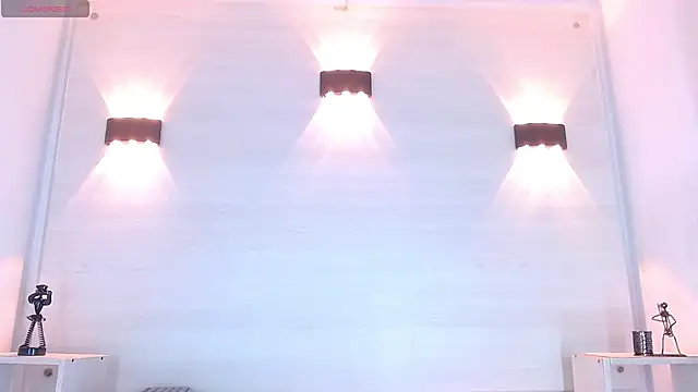 Snapshot of Molly_Spears chatting on 02-03-25, 11:31 Molly Spears online show from 02-03-25, 11:31