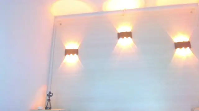 Snapshot of Molly_Spears chatting on 02-04-25, 04:29 Molly Spears online show from 02-04-25, 04:29