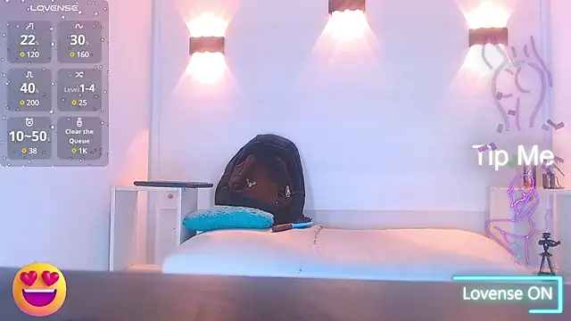 Snapshot of Molly_Spears chatting on 02-14-25, 11:20 Molly Spears online show from 02-14-25, 11:20