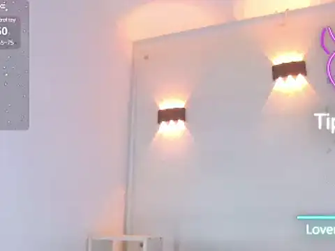 Snapshot of Molly_Spears chatting on 02-22-25, 11:46 Molly Spears online show from 02-22-25, 11:46