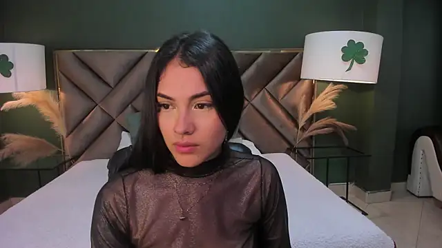 Mia Elowen online show from 03-15-25, 10:44