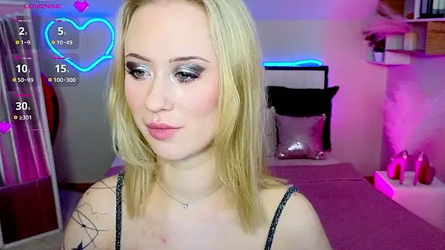 SashaBrooks online show from 02-19-26, 02:02