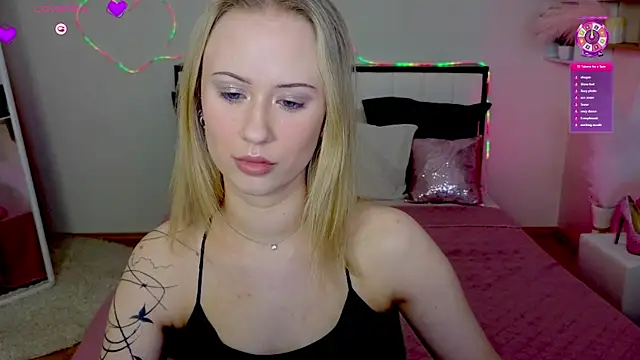 SashaBrooks online show from 04-07-26, 02:06