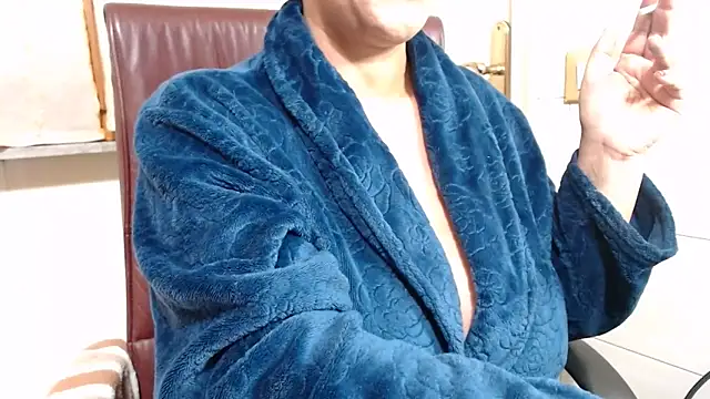 Foxlady2271 online show from 11-21-25, 10:08