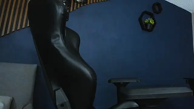 JacksonOlsenn online show from 02-23-25, 07:49