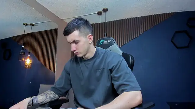 JacksonOlsenn online show from 03-14-25, 12:18