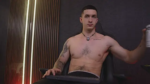 JacksonOlsenn online show from 04-04-26, 08:28