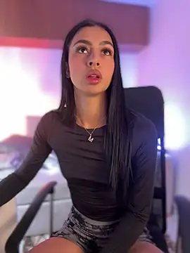 maddy bronw  online show from 01-30-25, 09:47