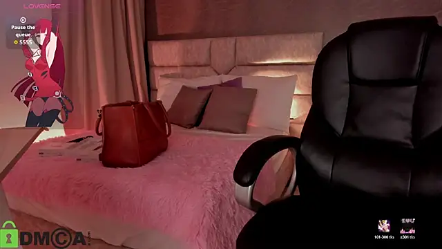 Cristal  adams online show from 01-08-26, 12:18