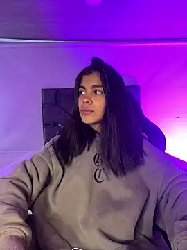 NINA 18 YEARS online show from 01-11-26, 01:27