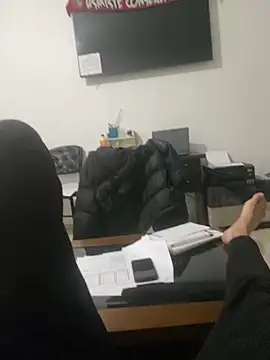 Snapshot of alex-riadh chatting on 01-08-25, 02:03 alex-riadh online show from 01-08-25, 02:03