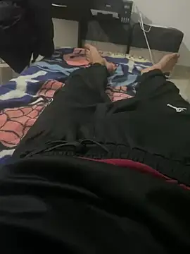 Snapshot of alex-riadh chatting on 01-15-25, 10:46 alex-riadh online show from 01-15-25, 10:46