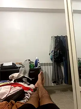 Snapshot of alex-riadh chatting on 10-04-25, 11:58 alex-riadh online show from 10-04-25, 11:58