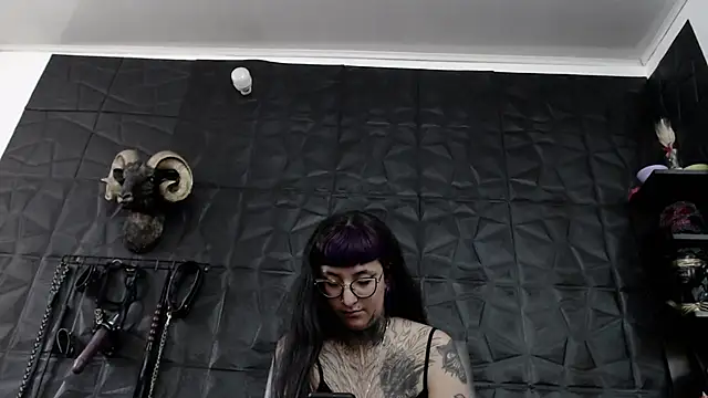 Agata Darkness online show from 07-17-26, 04:34