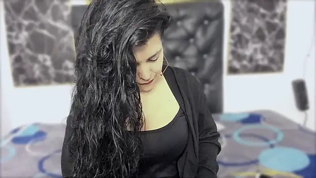 scarlett w0lf online show from 11-21-25, 02:05