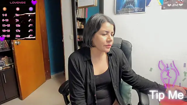 peanut tangerine online show from 05-18-26, 12:29