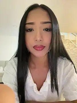 SOPHIACANDY19  online show from 03-29-26, 12:10