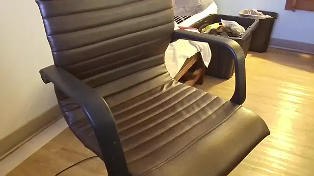 overaveragefreak4you online show from 04-16-26, 05:30