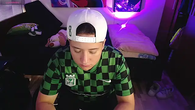  AlexMorris online show from 04-11-26, 02:32