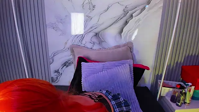 Snapshot of venusowen_ chatting on 04-18-26, 03:16 venusowen online show from 04-18-26, 03:16