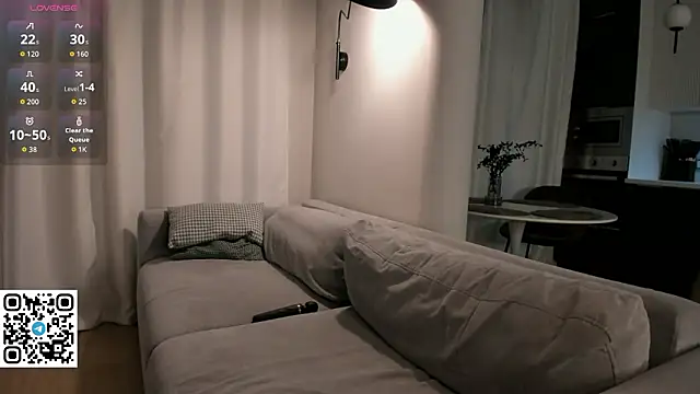 Danger Bella online show from 02-05-26, 07:40