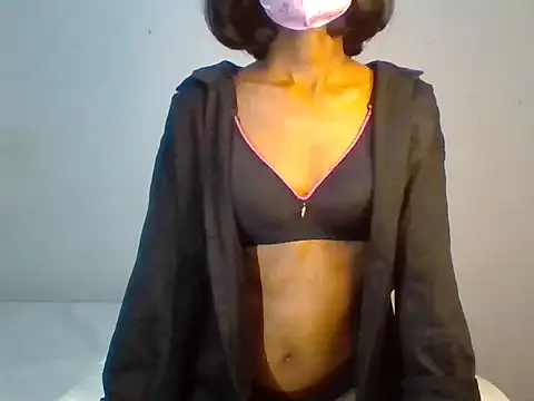 Levinya online show from 12-21-24, 06:44