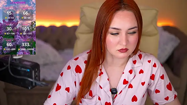 Snapshot of LovelyBell chatting on 05-25-26, 06:19 LovelyBell online show from 05-25-26, 06:19