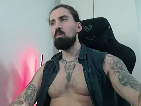 MateoHunk online show from 12-04-25, 02:04