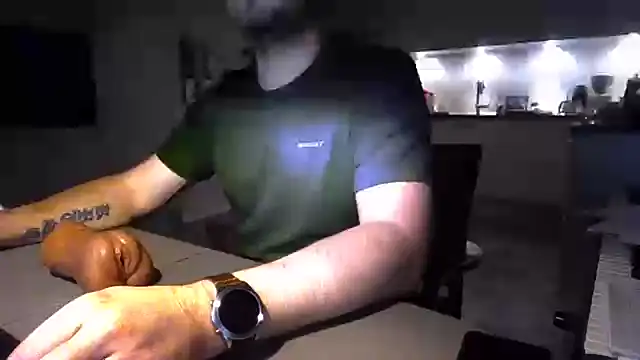 Snapshot of jensen38 chatting on 02-21-25, 10:37 jensen38 online show from 02-21-25, 10:37